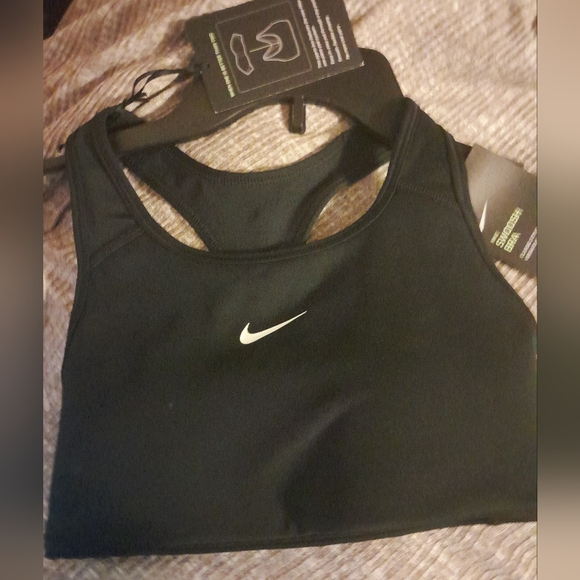 - Nwt nike swoosh dri fit sports bra xs - Picture 7 of 8